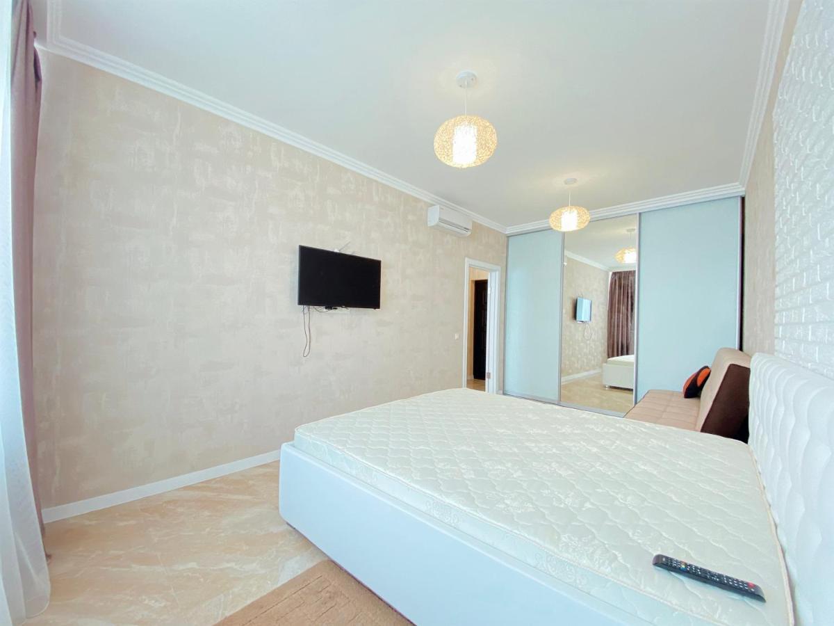 Arcadia New Apartments Odessa Buitenkant foto