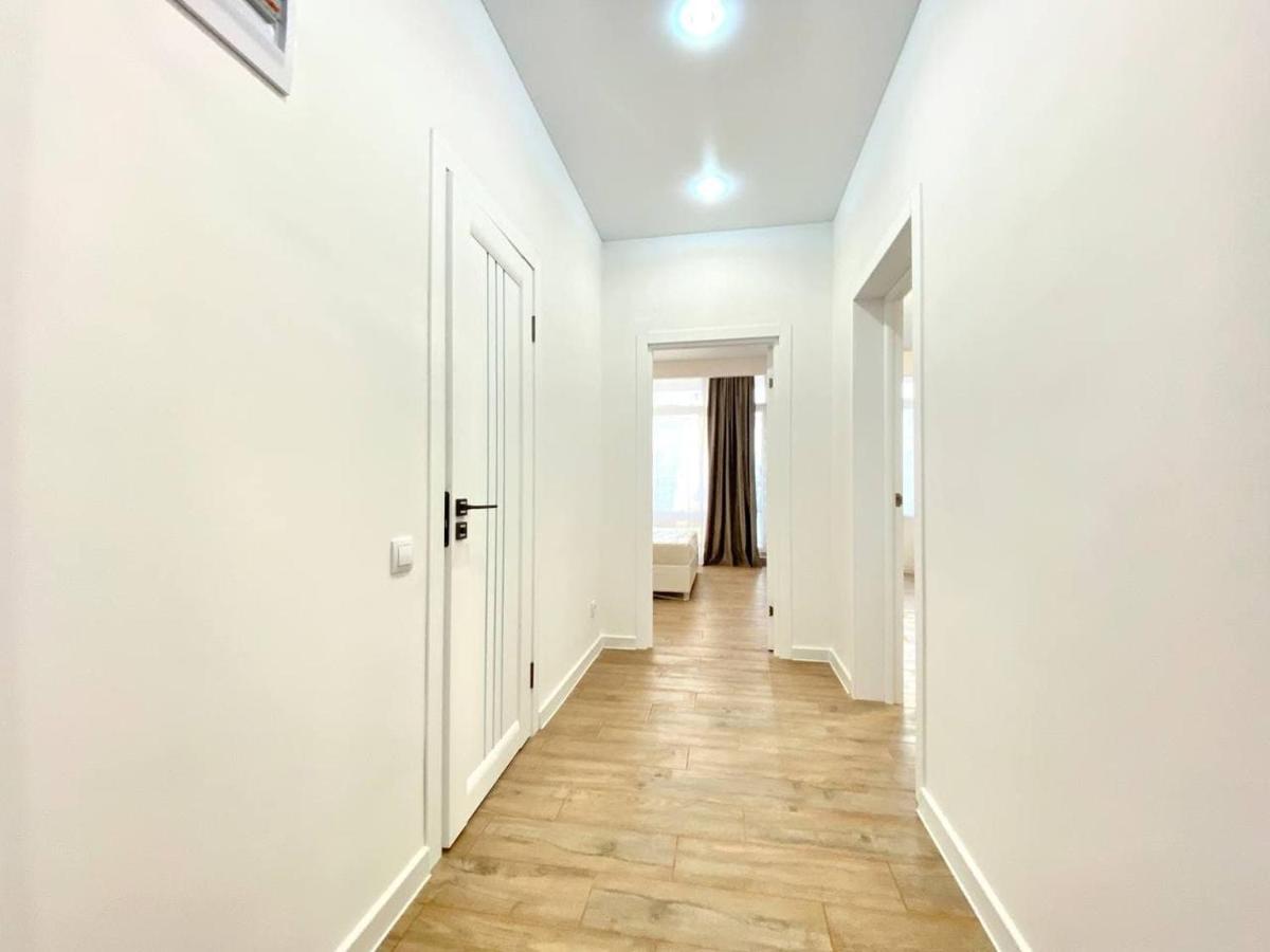 Arcadia New Apartments Odessa Buitenkant foto