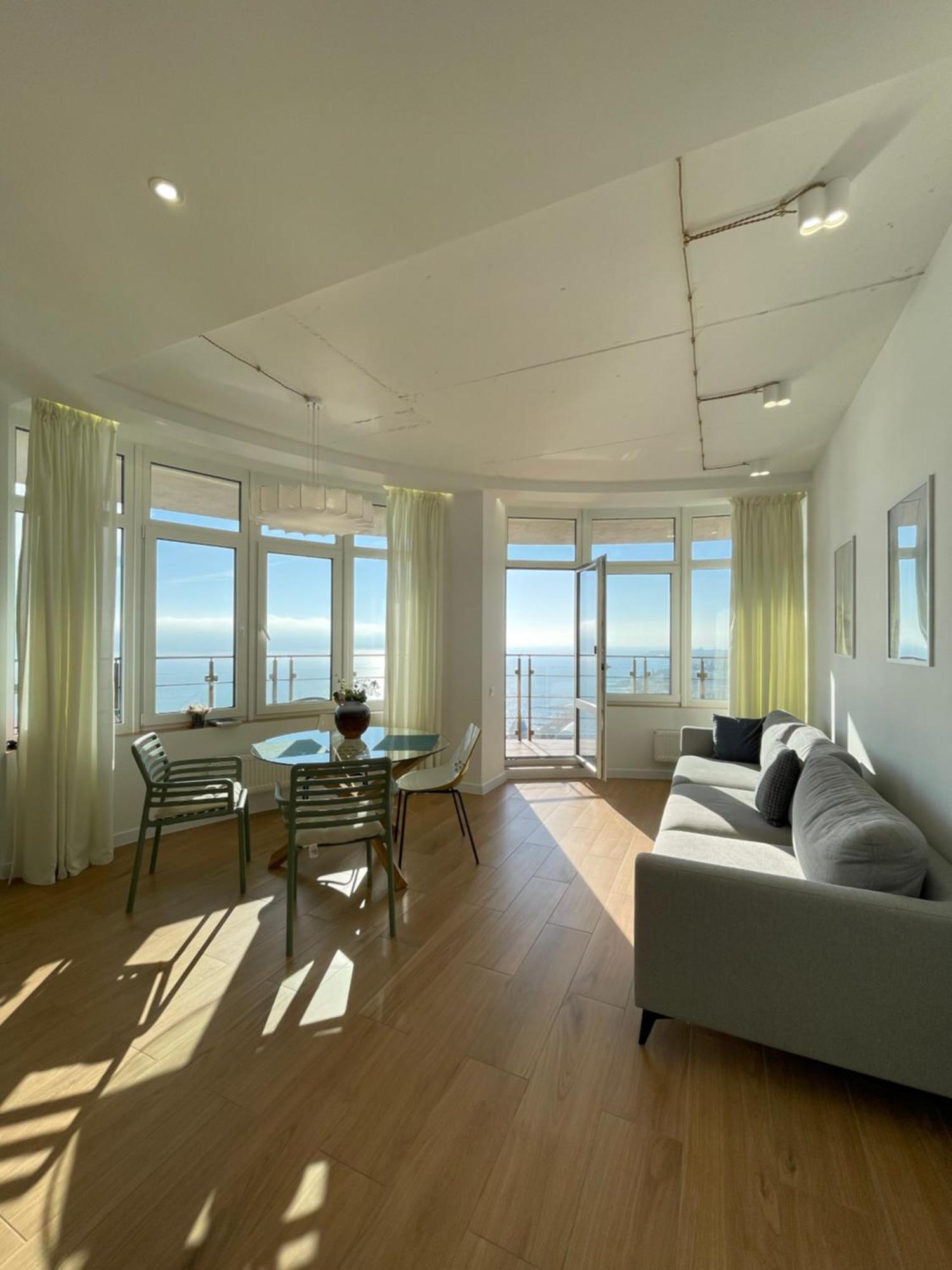 Arcadia New Apartments Odessa Buitenkant foto
